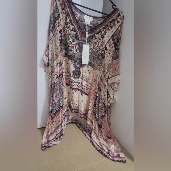 Camilla On The Road Kaftan - Picture 3 of 4